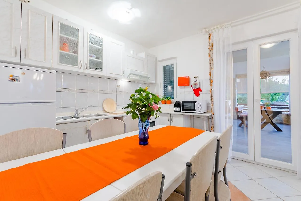 Apartment Sea Star Трогир 0*,  Хорватия